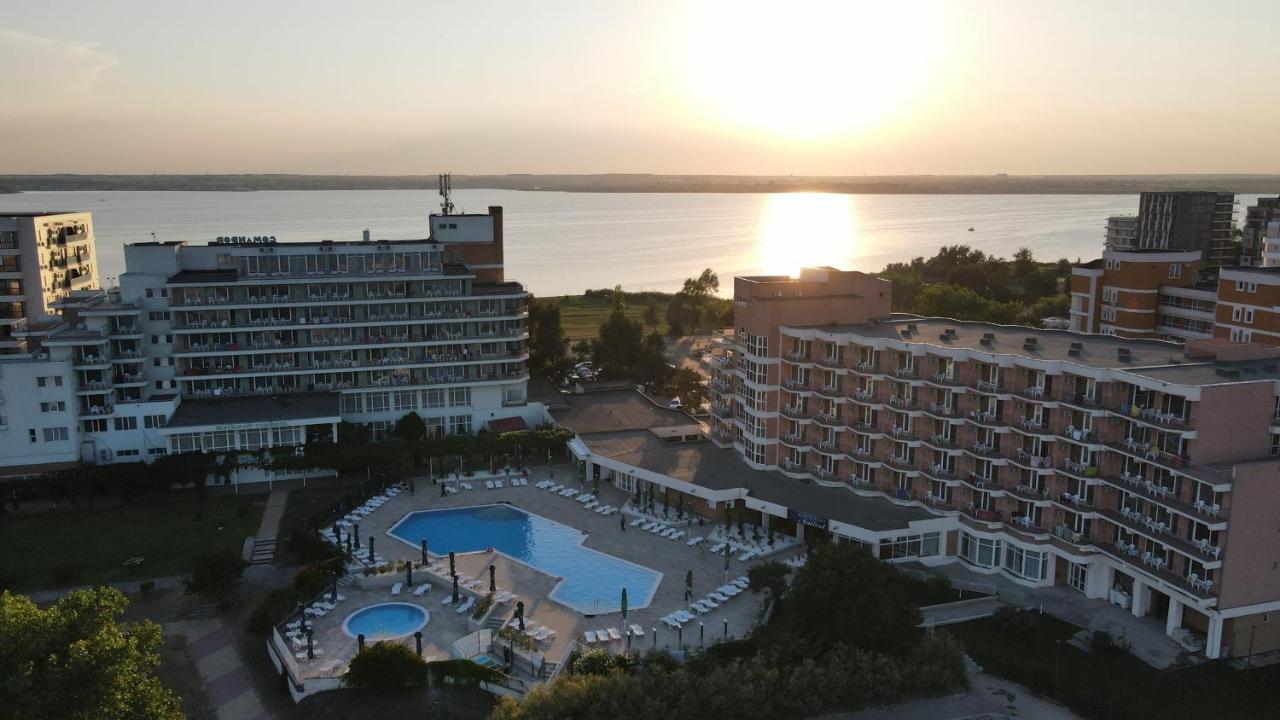 Hotel Amiral Мамая Екстер'єр фото