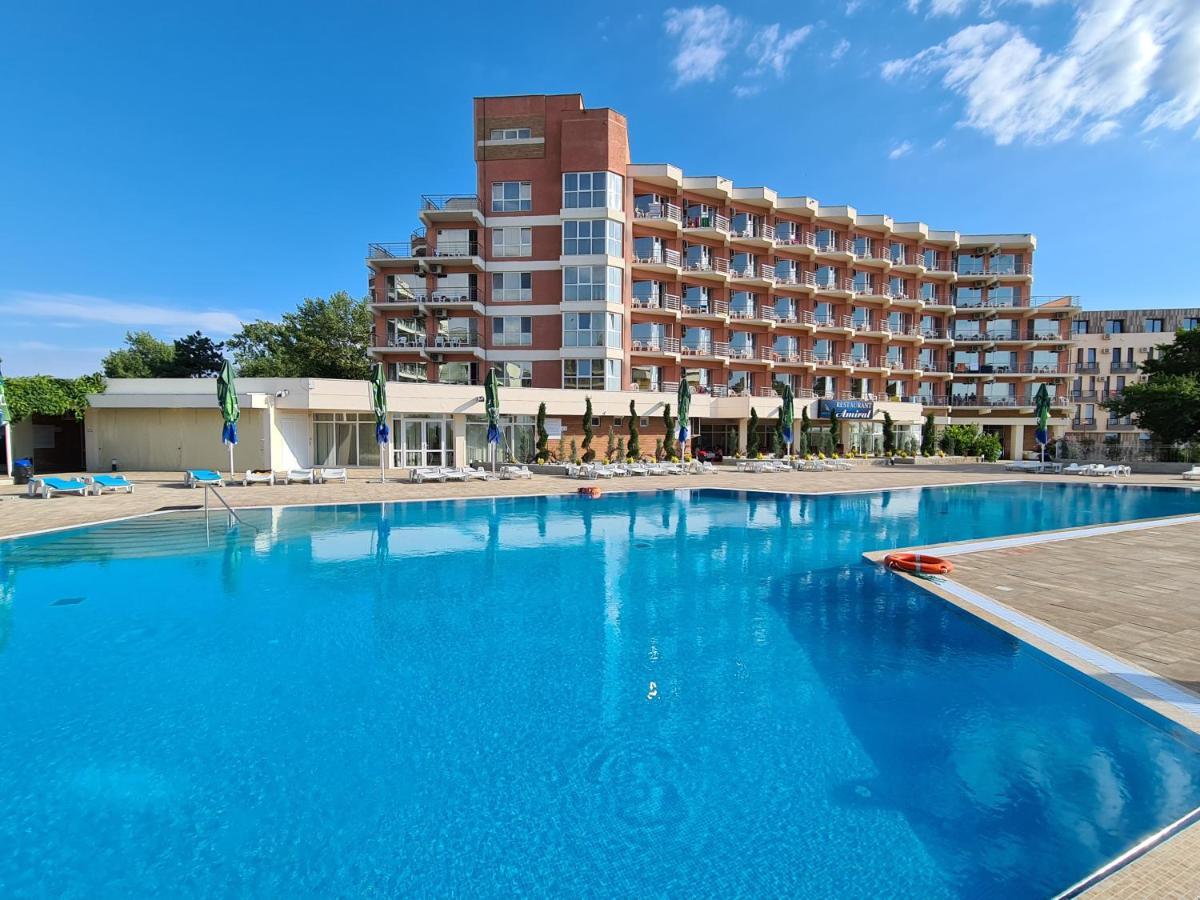 Hotel Amiral Мамая Екстер'єр фото