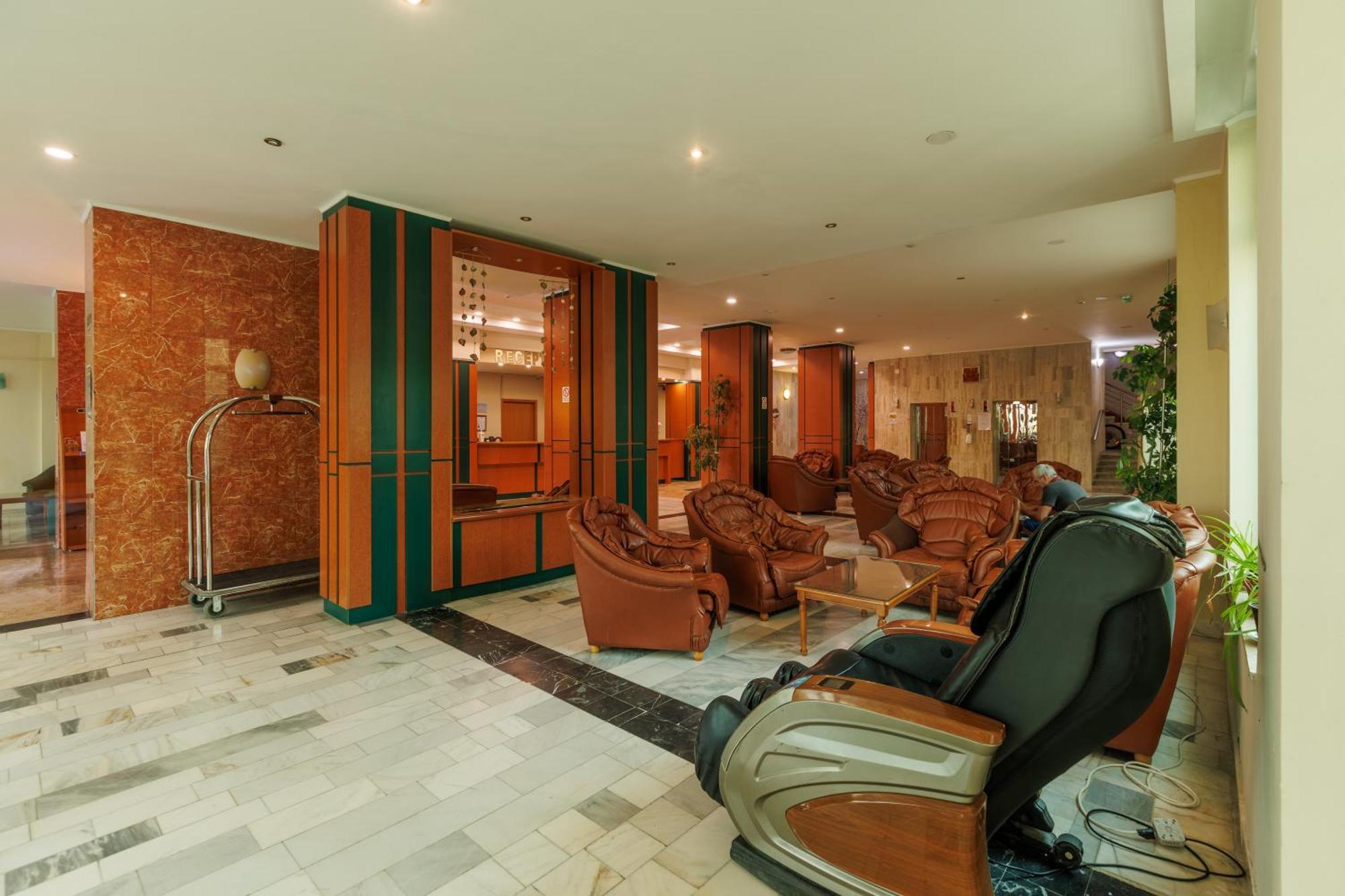 Hotel Amiral Мамая Екстер'єр фото